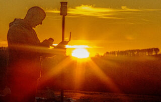 014_Vermessungsarbeiten_Sonnenuntergang_4779